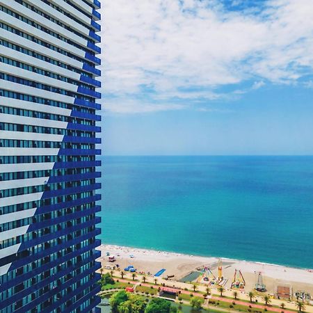 Sea View Orbi City Aparthotel Batumi Exterior foto